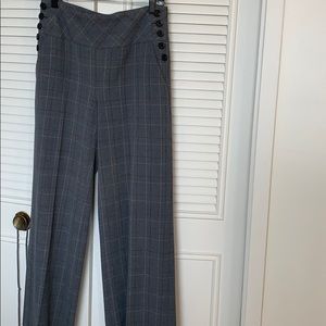 Nice pants. Size 6